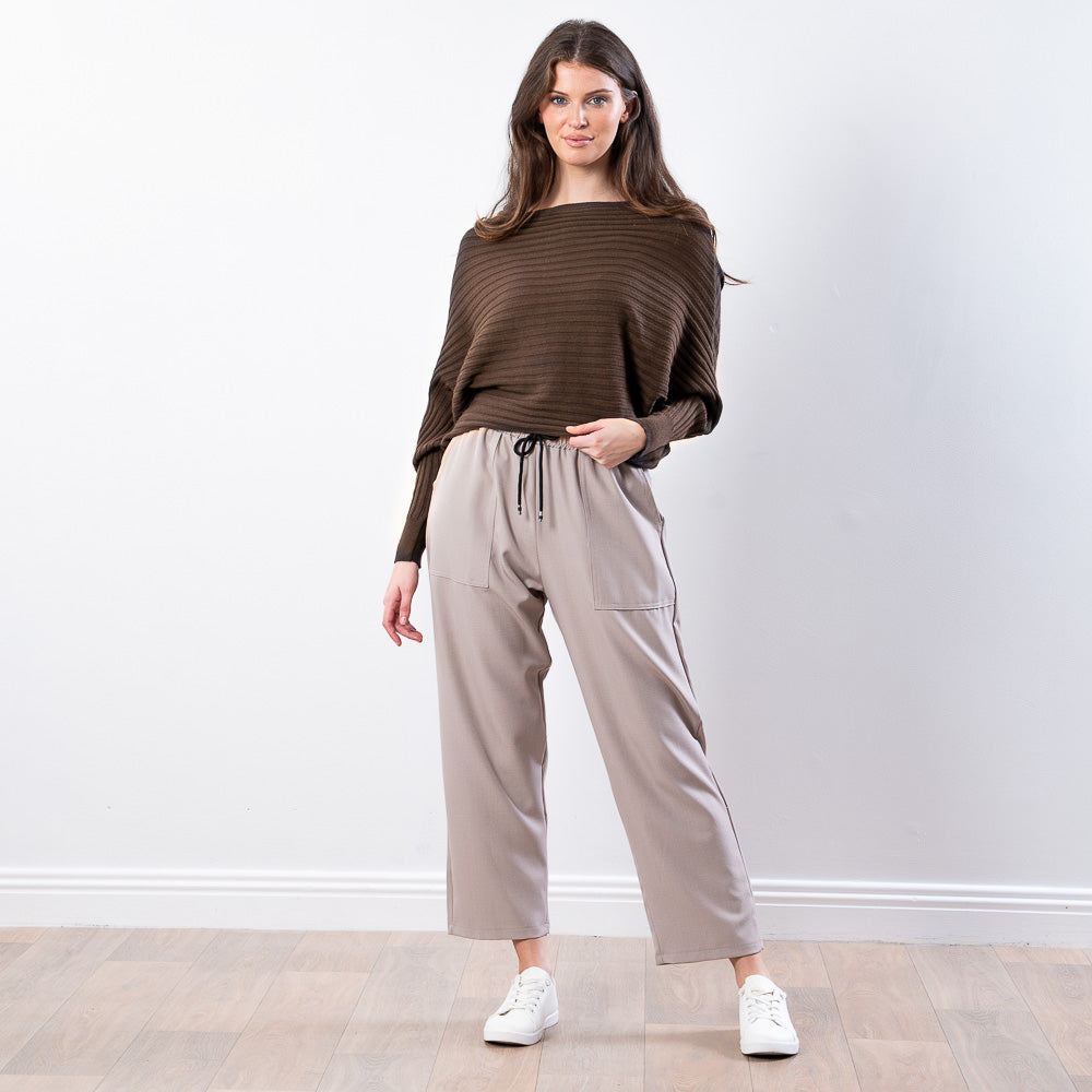 Ellis Batwing Round Neck Top (Brown)