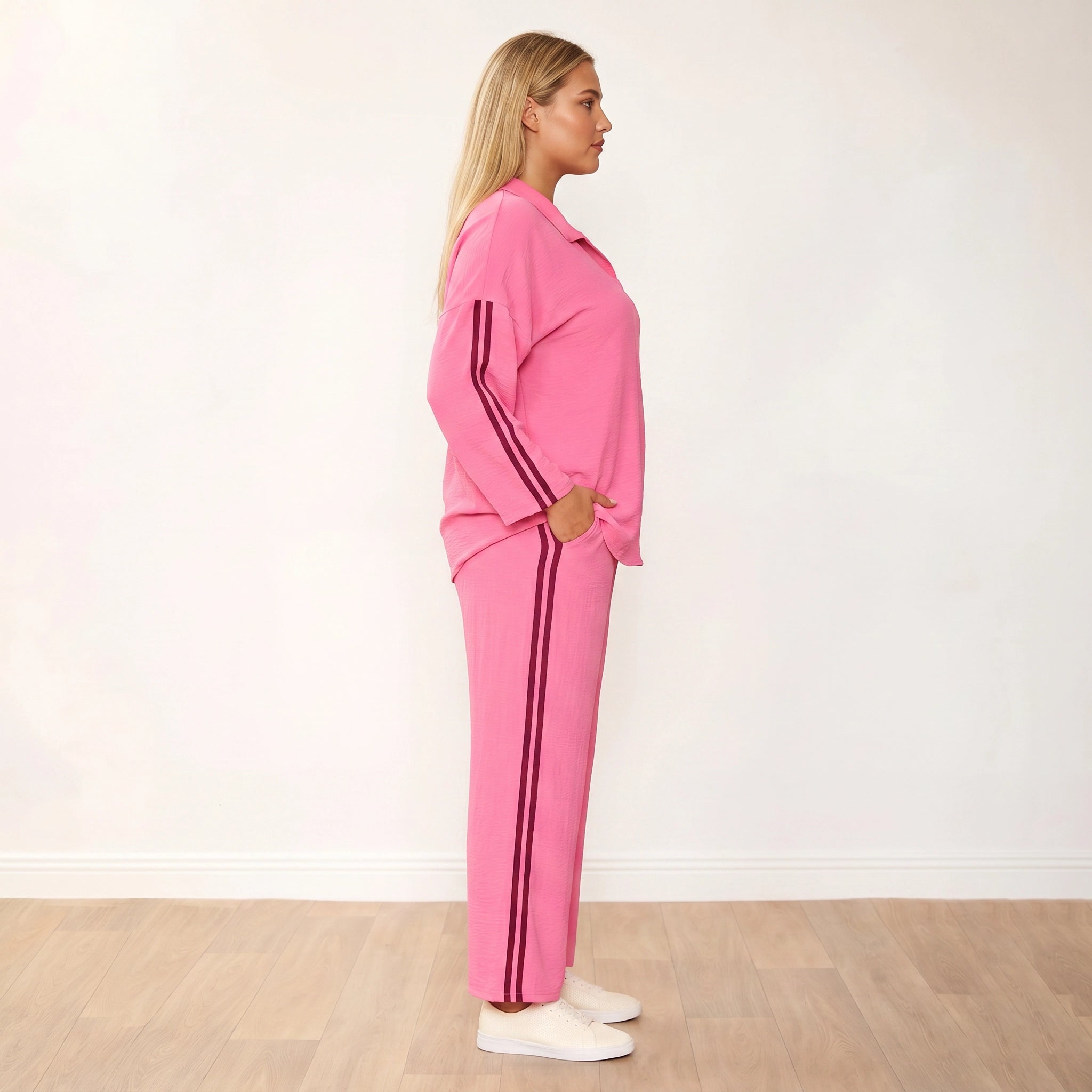 Clara Co-Ord (Pink/Berry) - Plus Size XXL - Side Profile Hand in Pocket