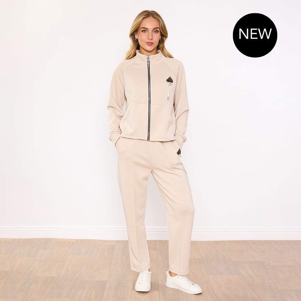 Katey Tracksuit in cream – women's tracksuit