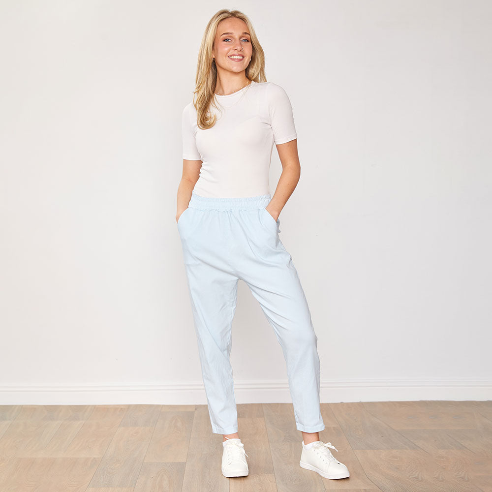 Izzie Trousers (Baby Blue)