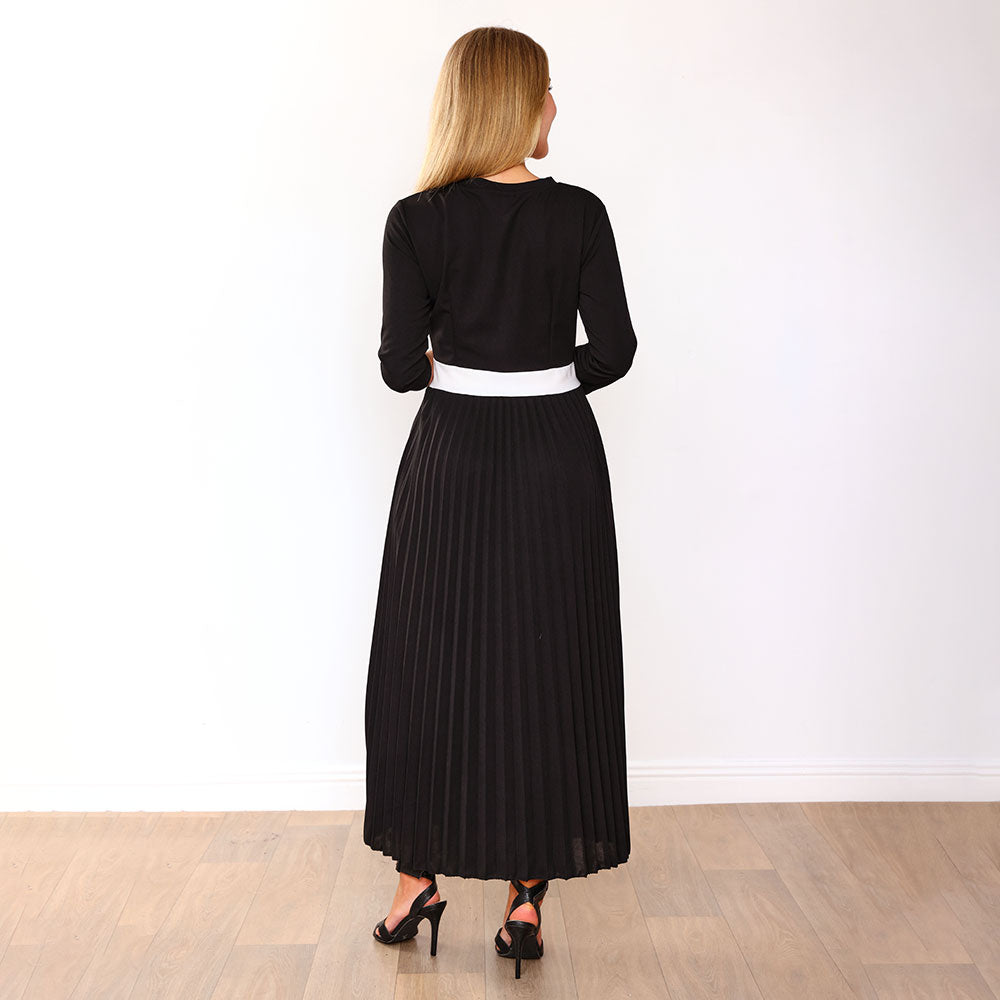 Doyle Dress (Black/Cream belt)
