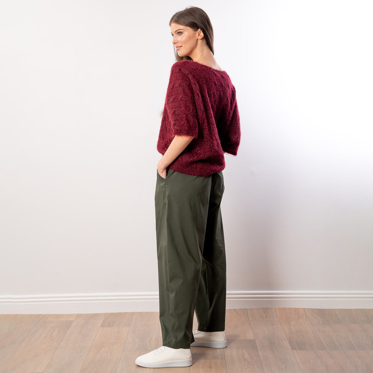 Anna V Neck Top (Wine)