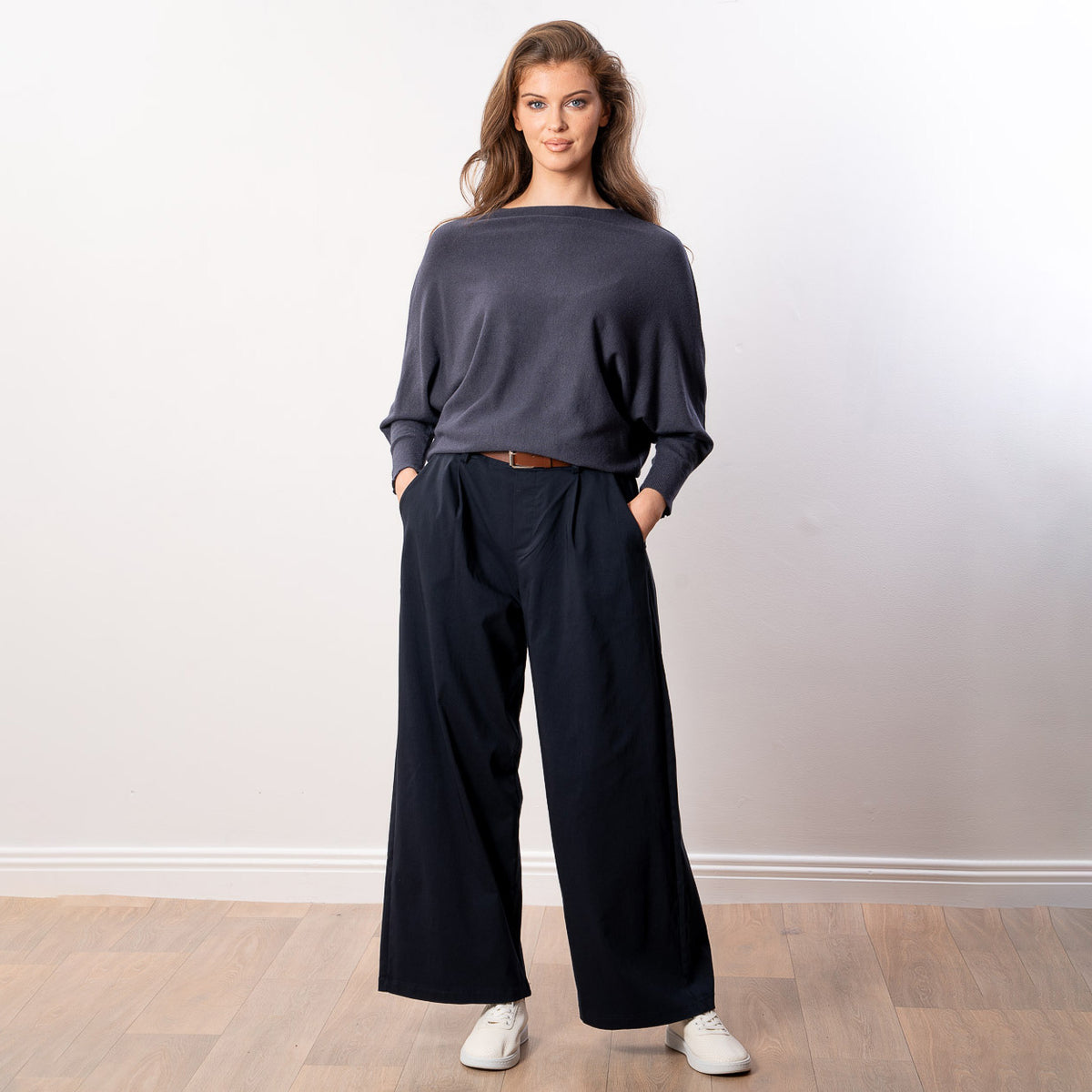 Mariah Batwing Fine Knit Top (Navy)