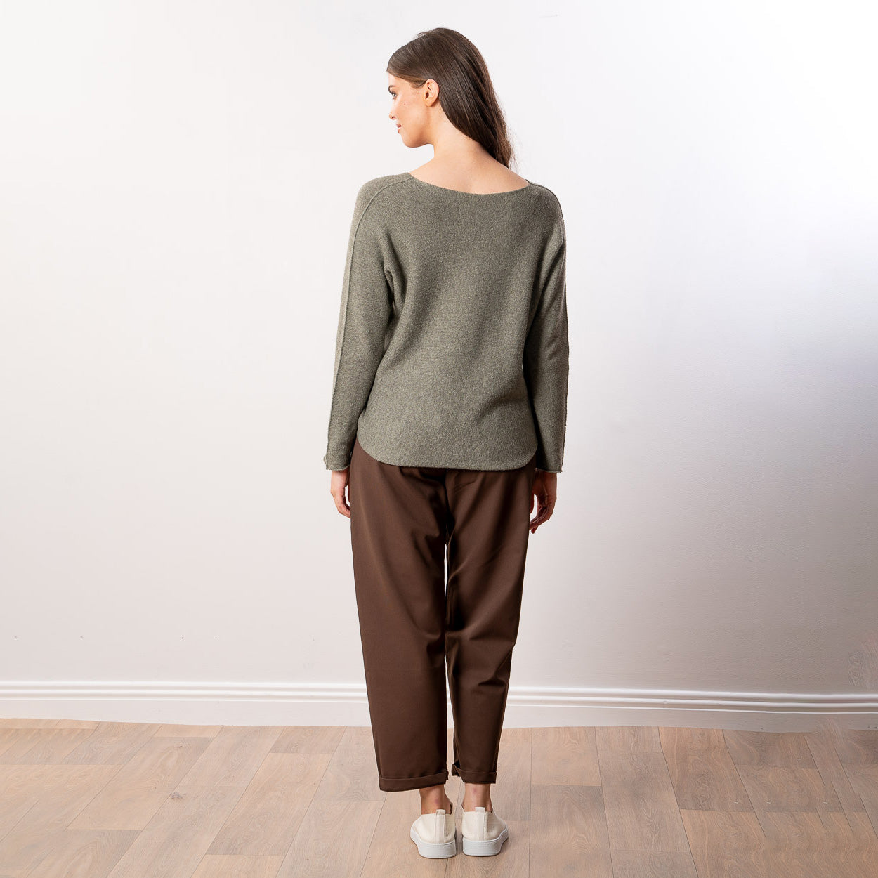 Kylie V Neck Jumper (Khaki)