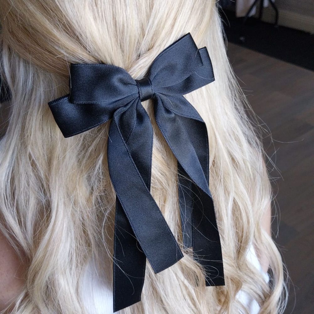 Shiny Ribbon Bow Hair Clip (Black)