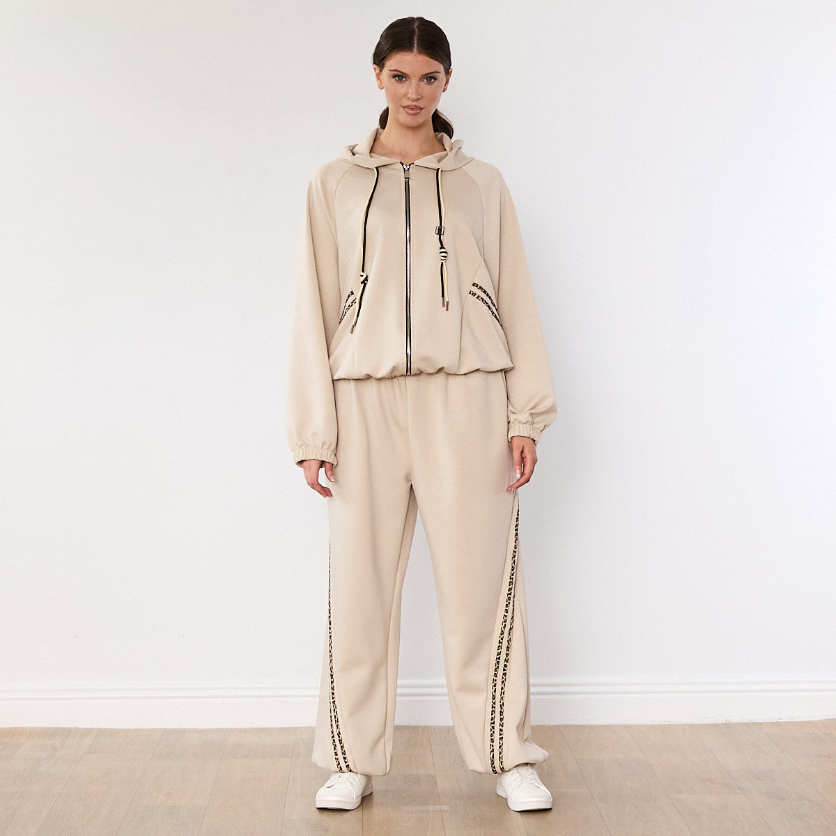 Kaelin Leopard Stripe Co-ord (Beige)