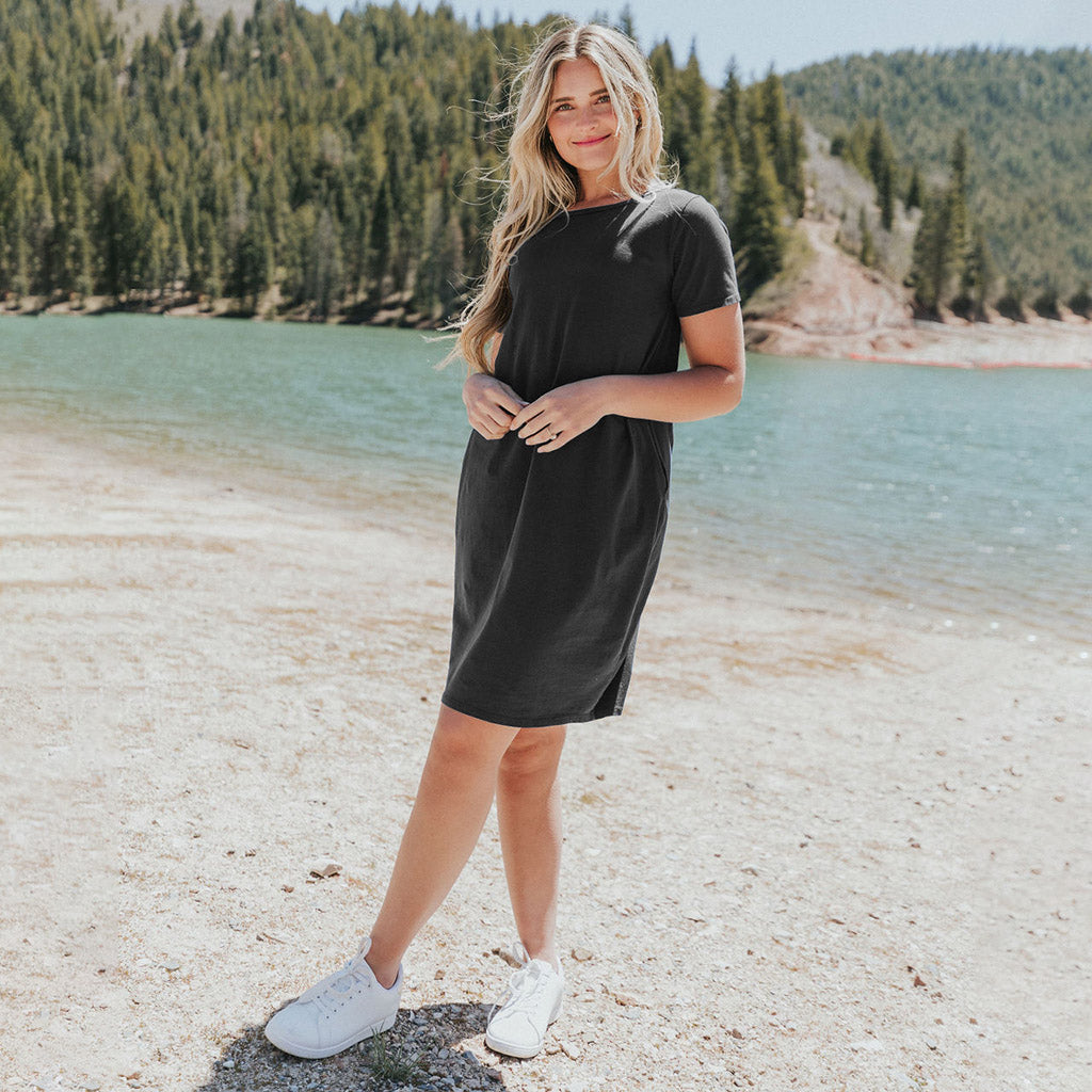 Kinsley T-Shirt Dress (Black)