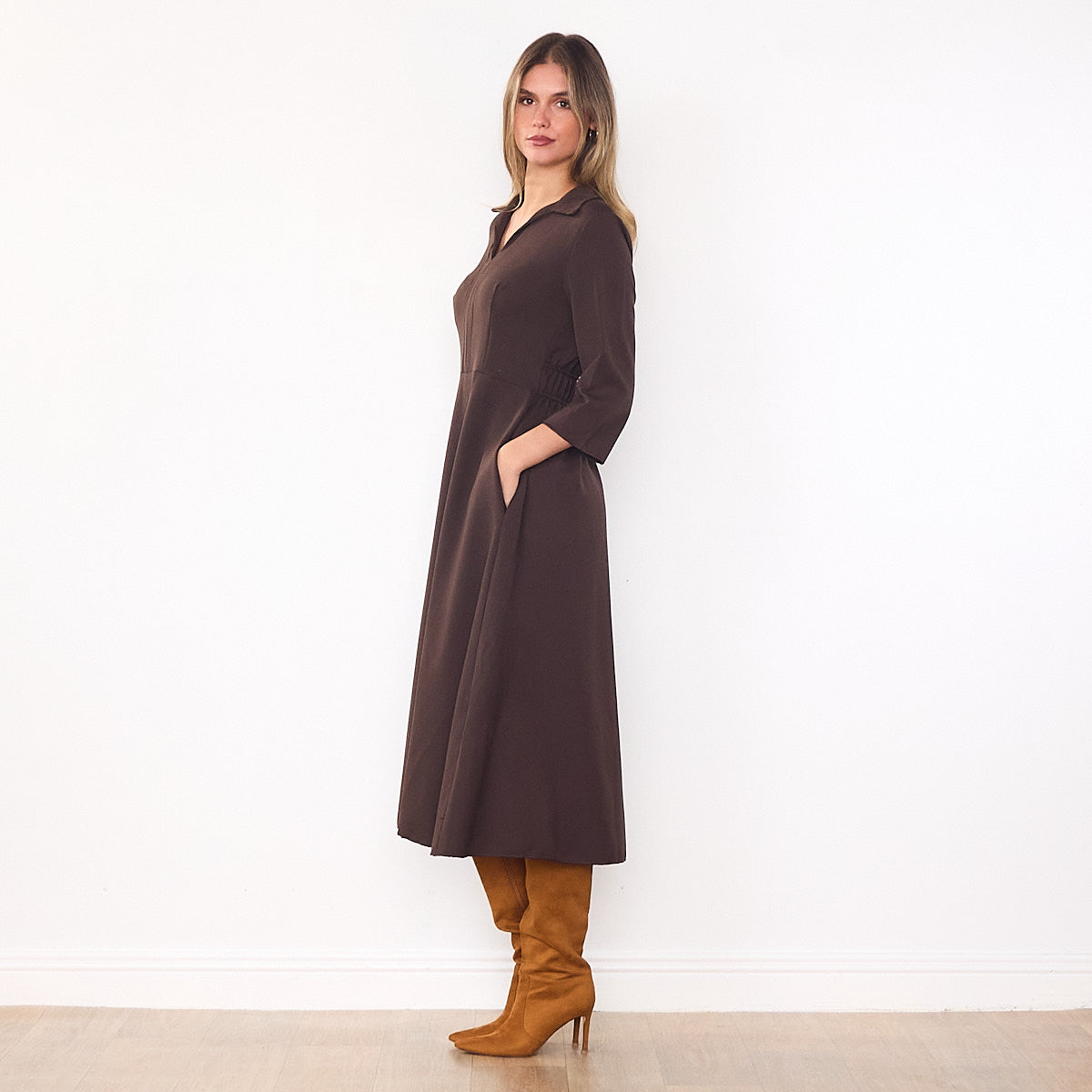 Linda Collar Dress (Brown)