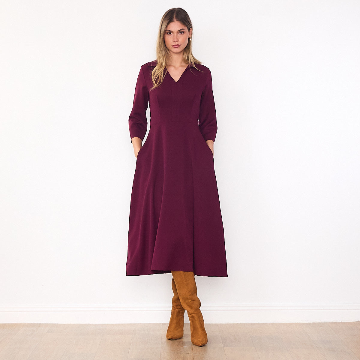 Linda Collar Dress (Burgundy)
