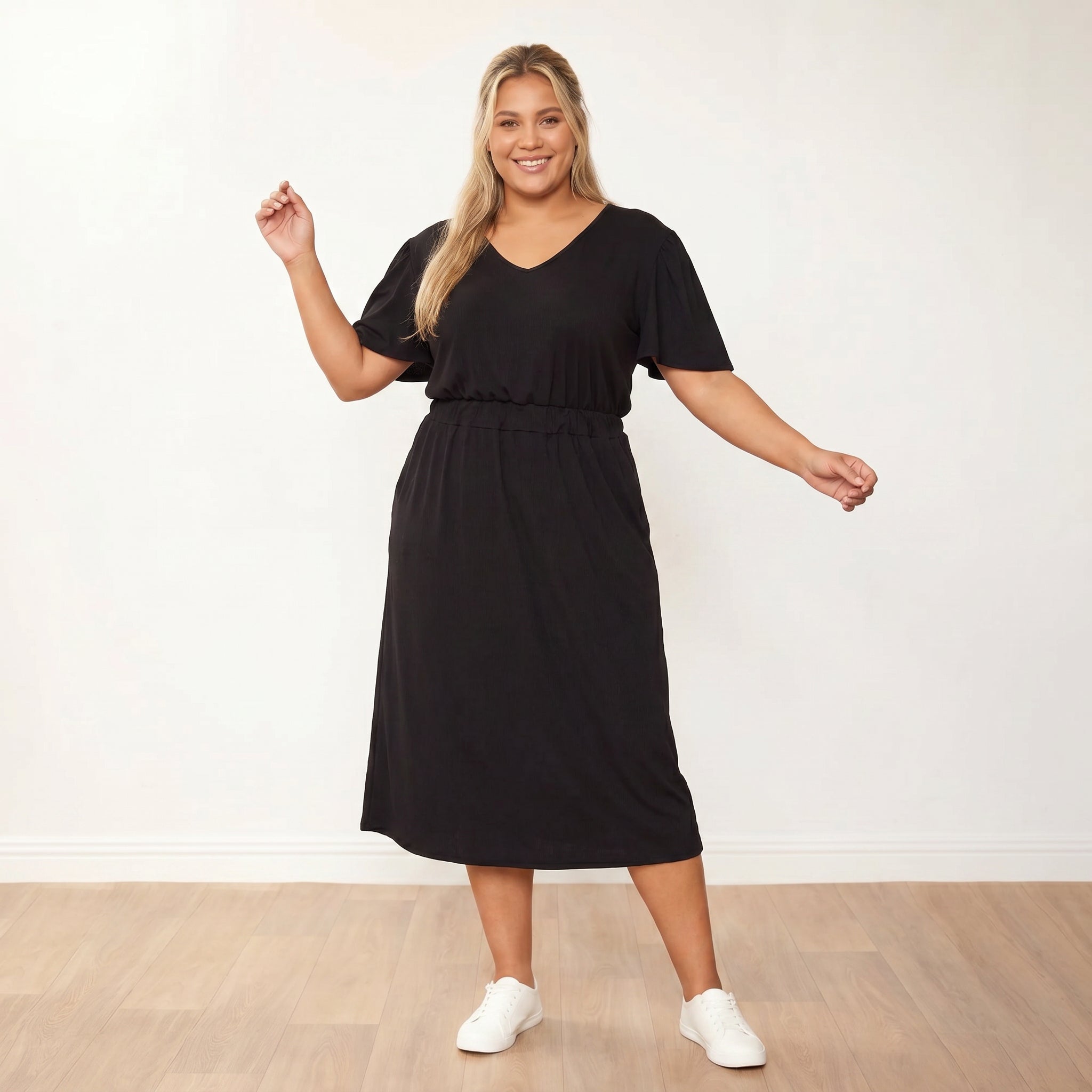 Lois Dress (Black)
