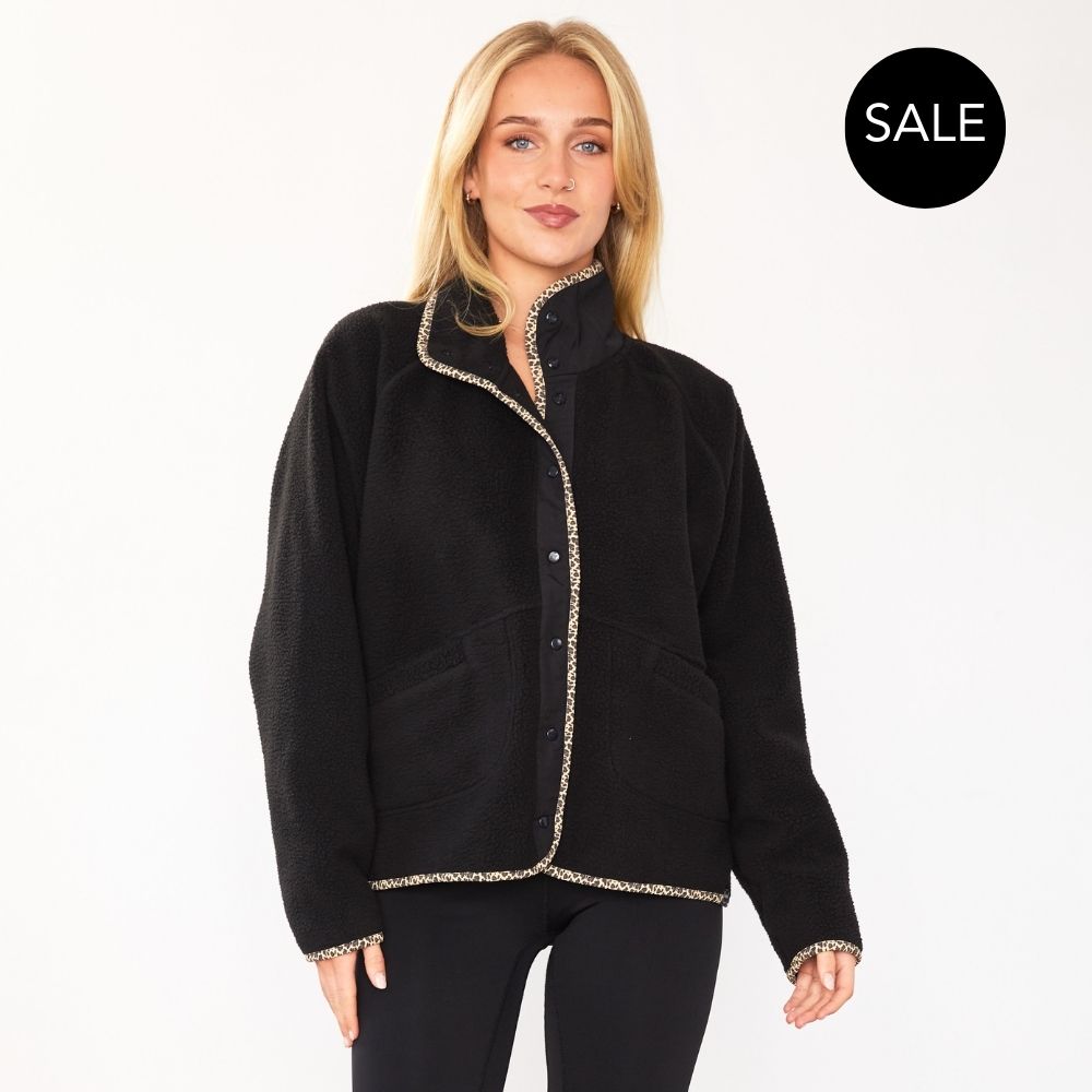 Molly Fleece Jacket (Black/Leopard Trim)