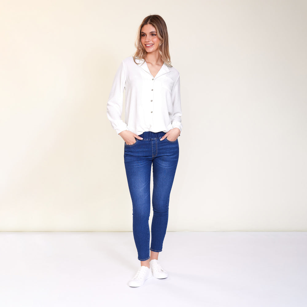 Nikki Shirt (White) - The Casual Company