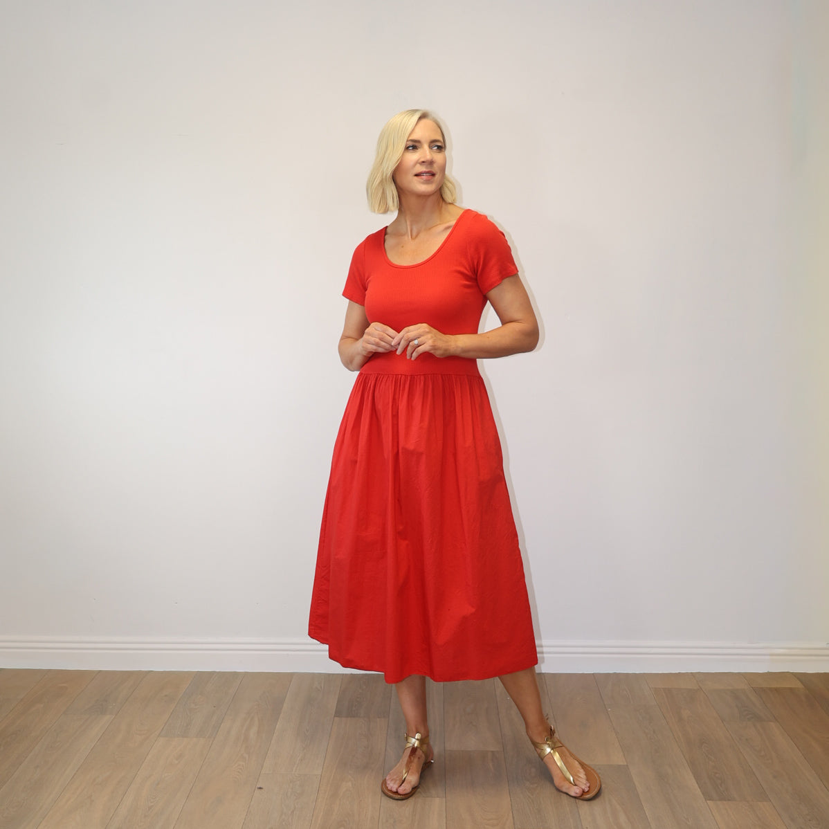 Serena Cap Sleeve Dress (Red)