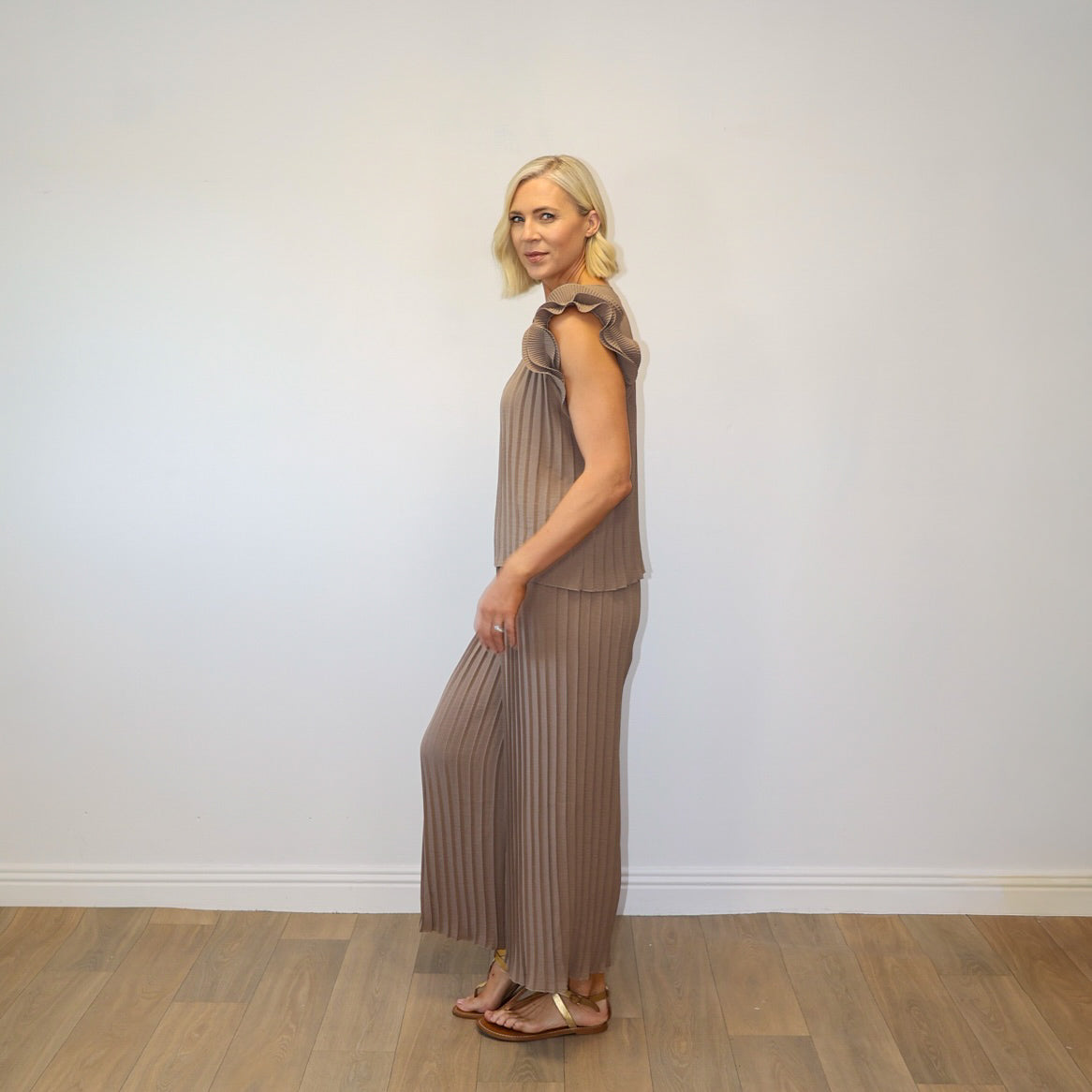 Talia Pleated Co-ord (Latte)