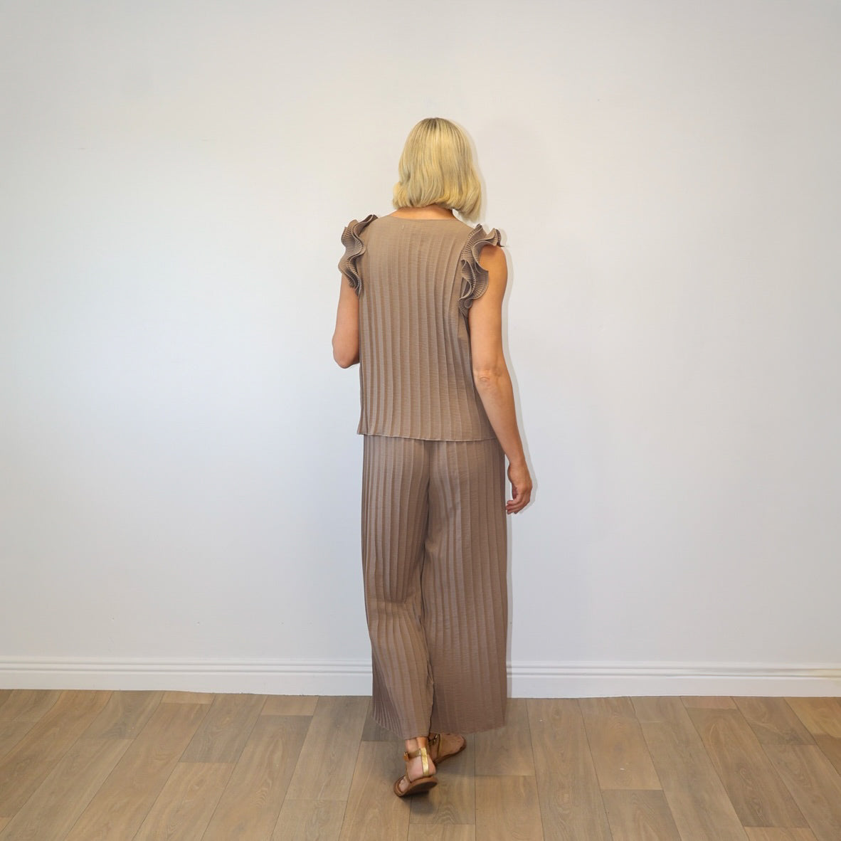 Talia Pleated Co-ord (Latte)