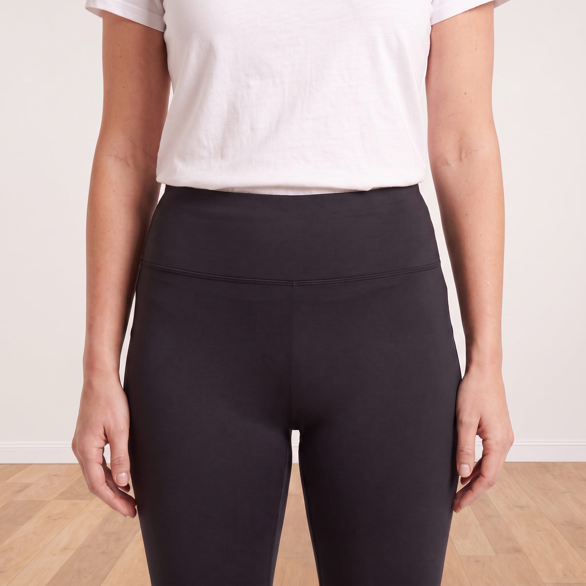 Vera Leggings (Black) - Front Waistband Close-Up