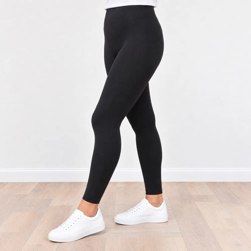 Aisling Leggings in Black - Side Legs Crop