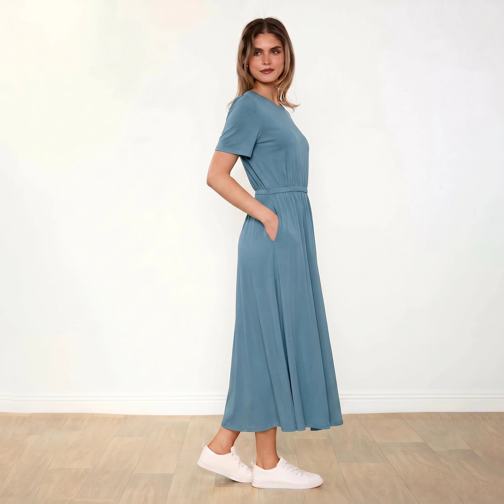 Eilish Dress Blue - Side Profile