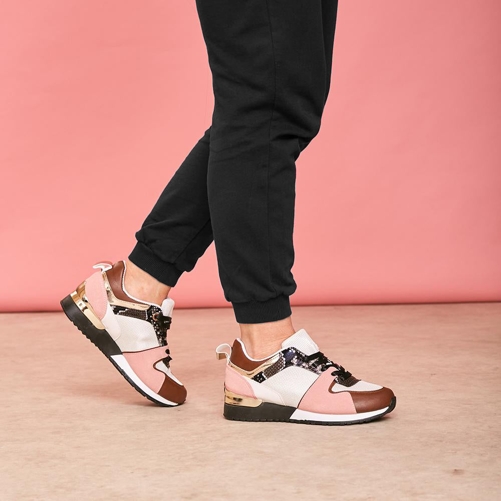 Sally Trainers (Gold)