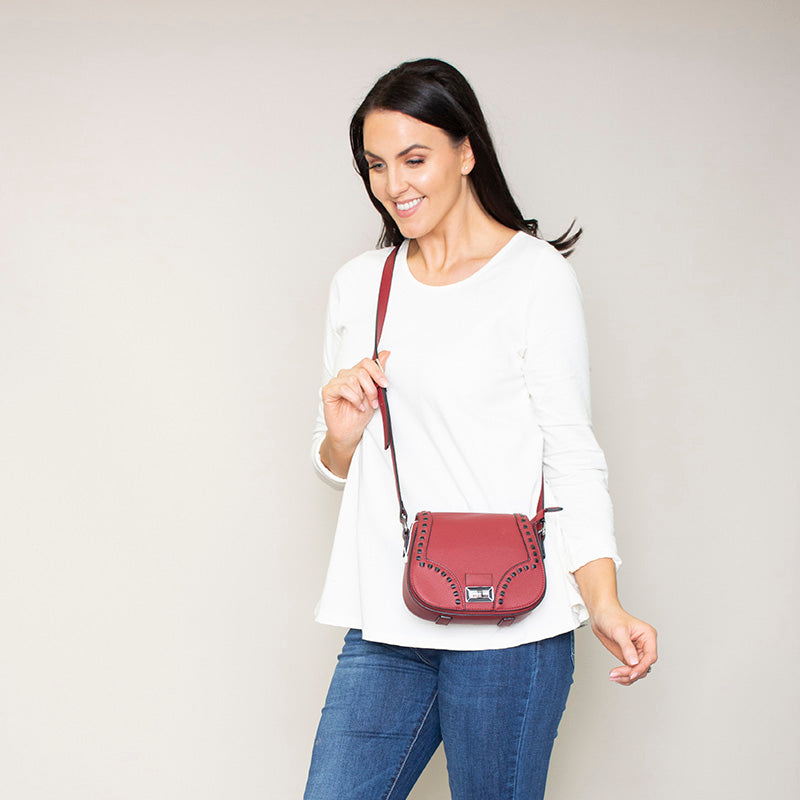 Riona Raspberry Crossbody Bag