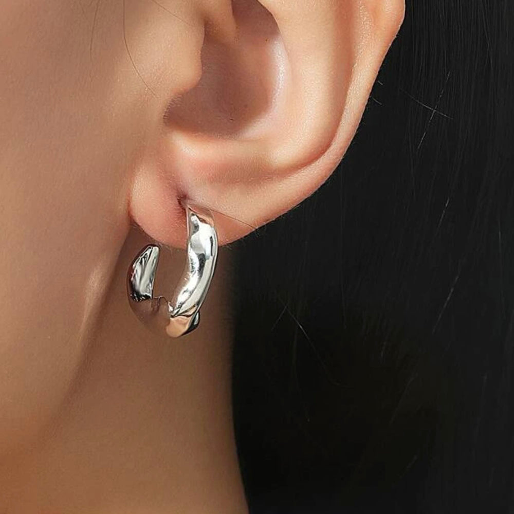 Simple Hoop Earrings (Silver)