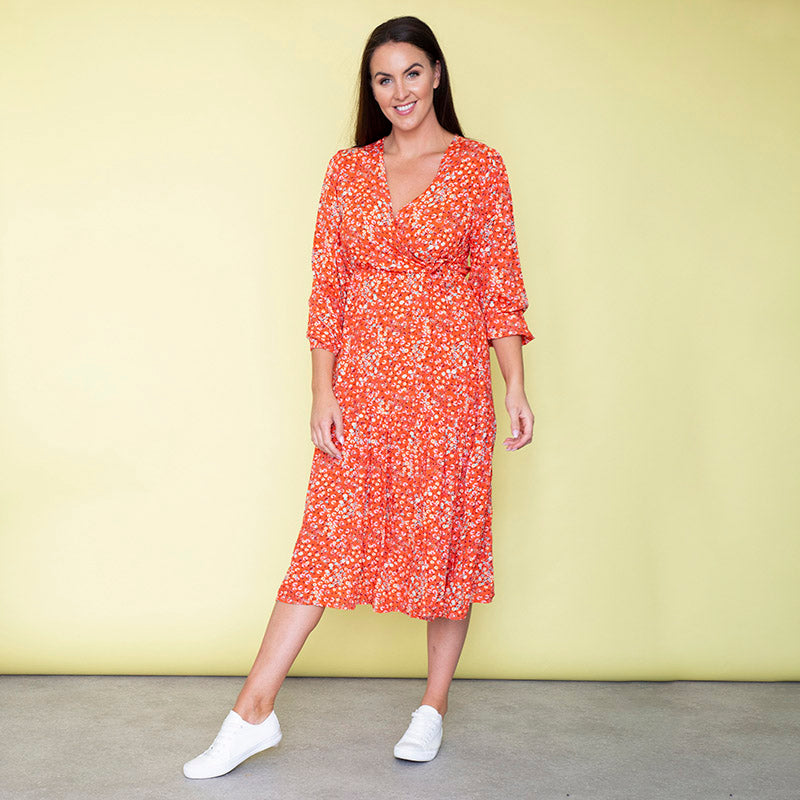 Lola Floral Dress (Apricot)