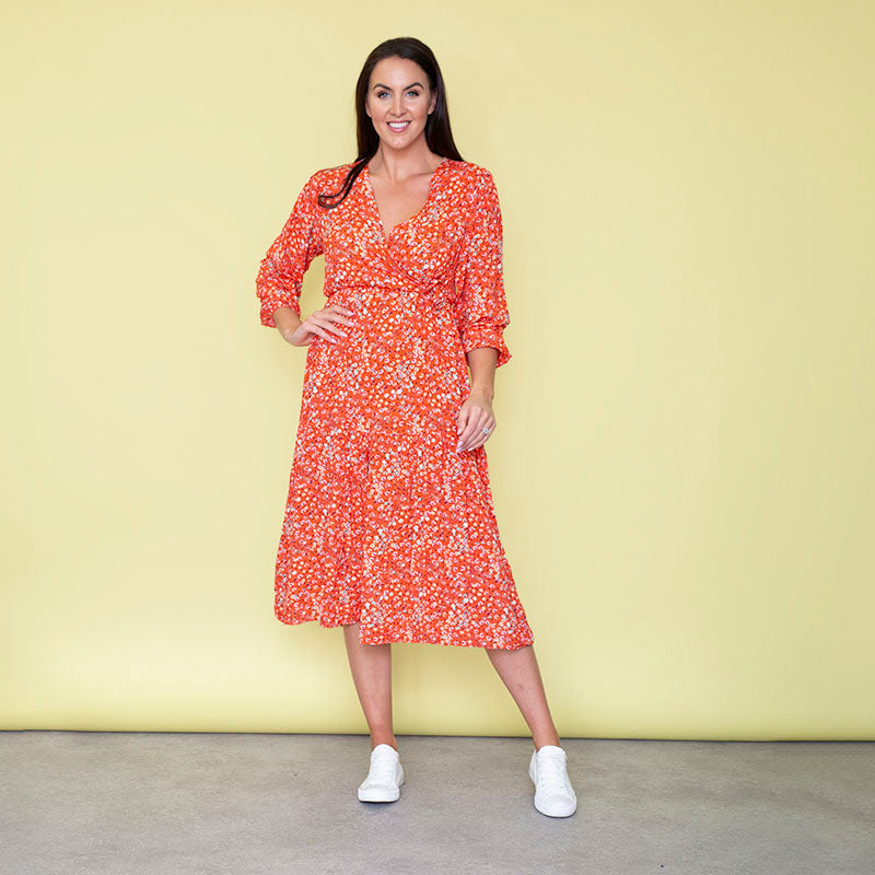 Lola Floral Dress (Apricot)